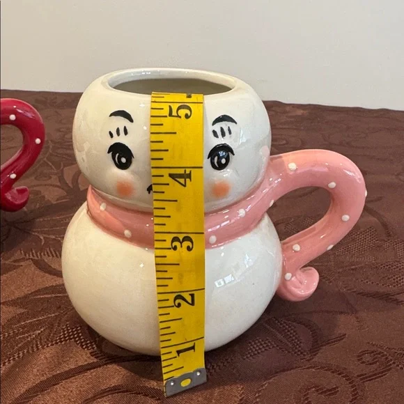 ❄️⛄️ Set of 2 Holiday Johanna Parker Mugs - Picture 10 of 12